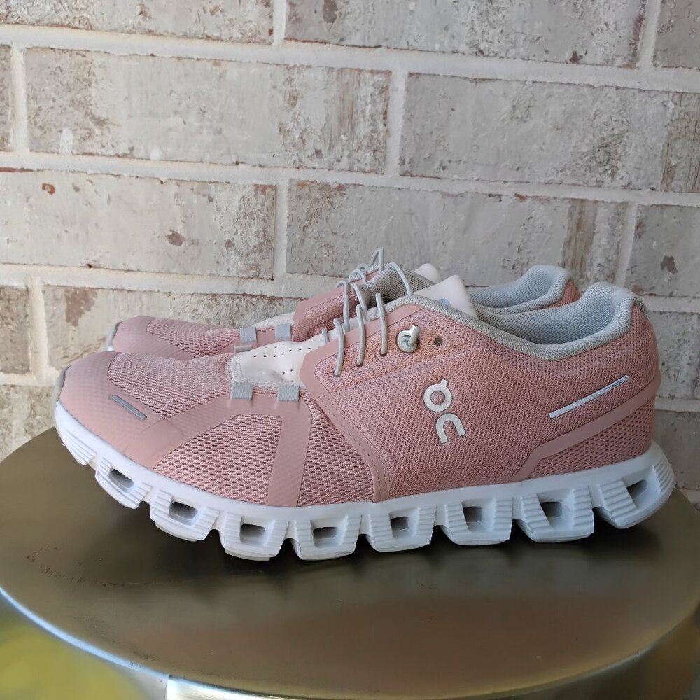 On Running Cloud Pink Running Sneakers Size Women's 8.5